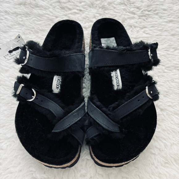 Birkenstock Shoes - Birkenstock Miyari Shearling Black Leather Sandals size 37 W6 M4
